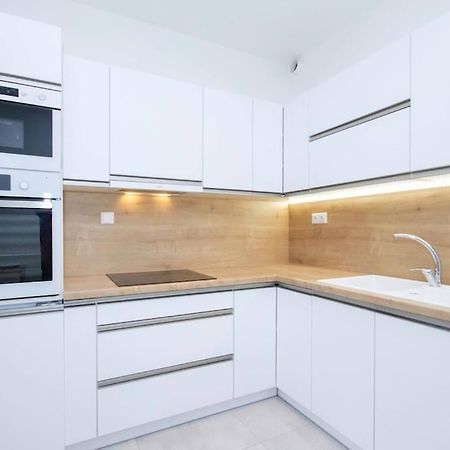 Apartment In Bratislava With Free Parking Exteriér fotografie