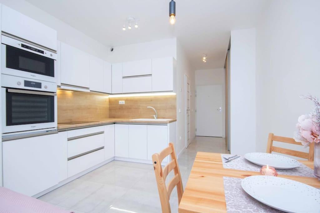 Apartment In Bratislava With Free Parking Exteriér fotografie